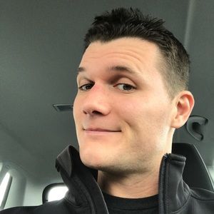 Meet your Posher, Adam